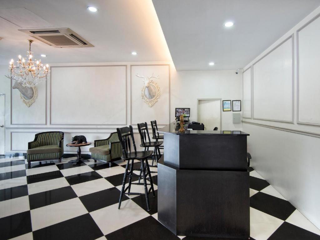 Luscious Hotel Bukit Mertajam Exterior photo