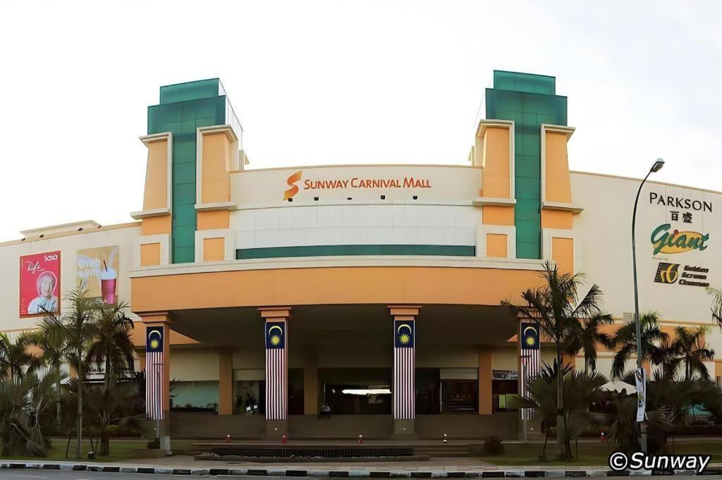 Luscious Hotel Bukit Mertajam Exterior photo